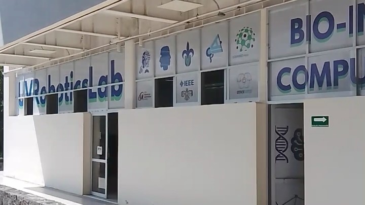 UV Robotics Lab